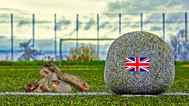 火箭以117：98大胜太阳，杜兰特28分，阿门31分，史密斯16分，全队十胜五负，西部第三。